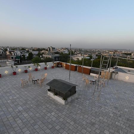 Hadendra Residences Jaipur Eksteriør billede